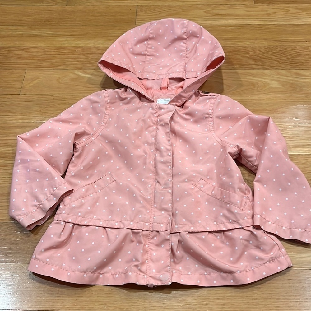 CARTER’S girls spring pink withe white Polk dots jacket size 4T .